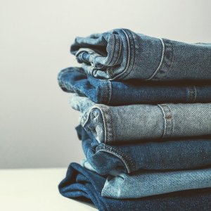 低至4折JOE'S Jeans 夏季大促 烟灰色牛仔短裤$56