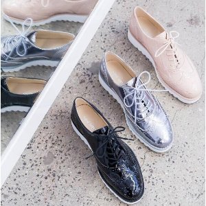 WHENEVER LACE-UP OXFORDS @ Nine West