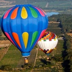 Hot Air Balloon Ride with Champagne In Sonoma Valley
