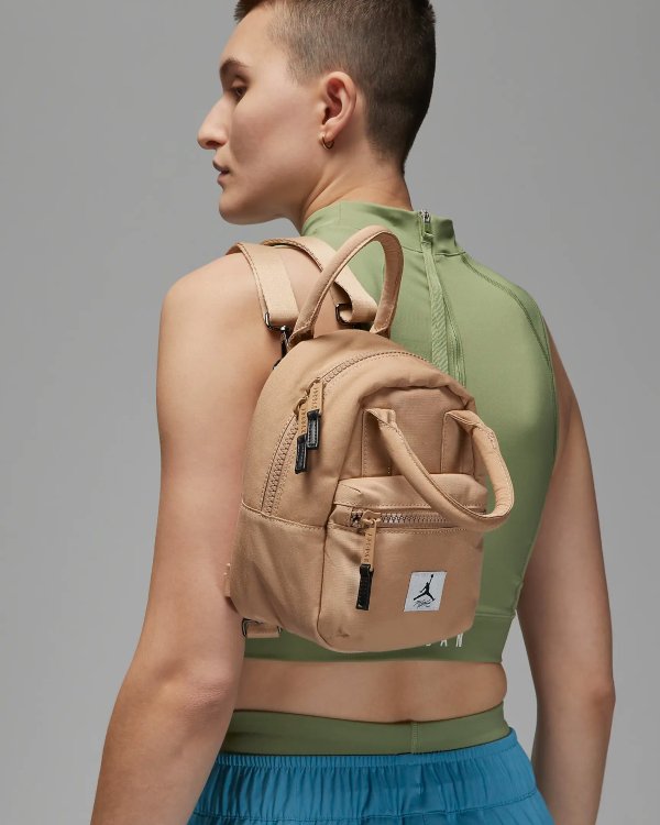Jordan Flight Mini Backpack Backpack (4L). Nike.com