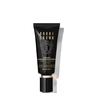 Bobbi Brown 虫草隔离 SPF 25 