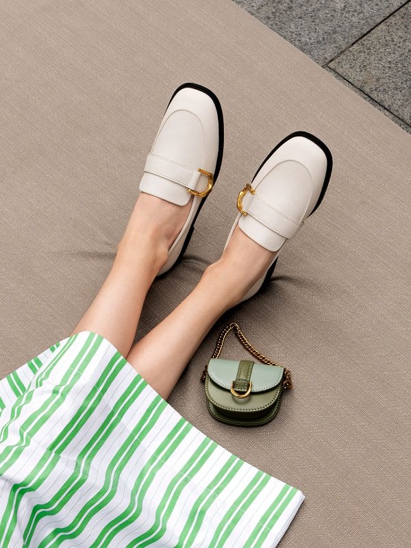 Chalk Gabine Buckled Leather Loafers​ | CHARLES &amp; KEITH