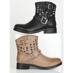 Select Boots @ dELiA*s