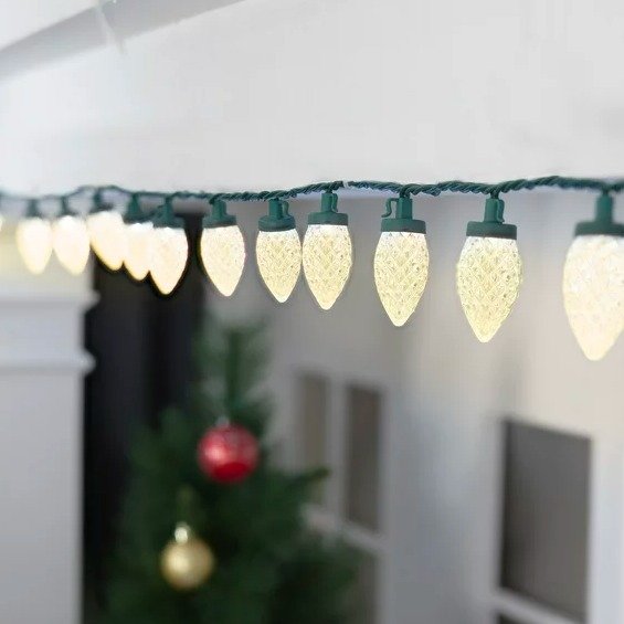 400-Count Warm White Diamond-Cut C9 LED Christmas Lights, 238 Feet