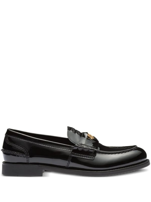 logo-plaque patent-leather loafers
