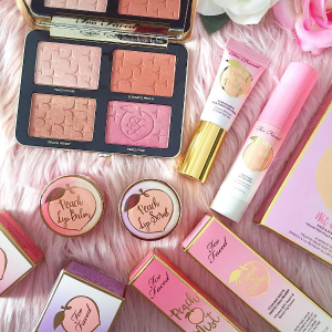 Last Day: site-wide purchase@ Too Faced