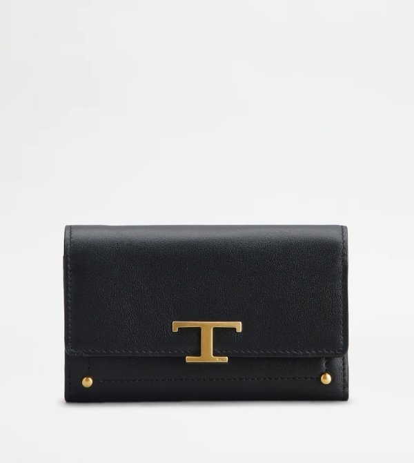 T Timeless Wallet in Leather