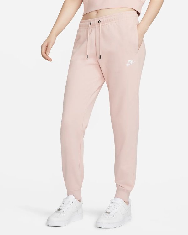 Sportswear Essential Women's Fleece Pants..com