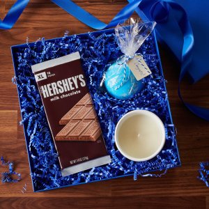 HERSHEY'S Milk Chocolate XL, Candy Bars, 4.4 oz (12 Count, 16 Pieces)