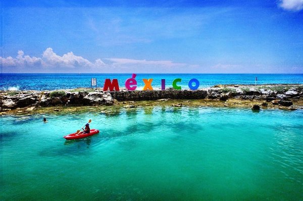 hrhrivieramaya_56169862_190733745234605_6050596256694298753_n.jpg