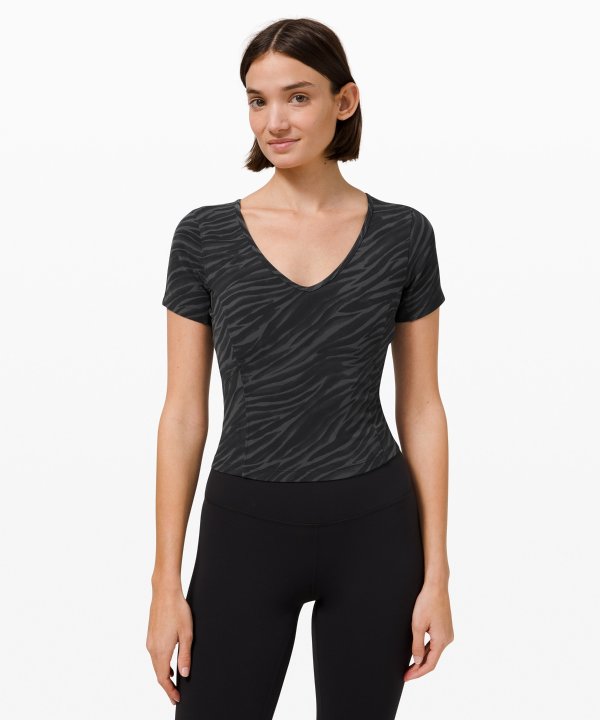 Nulu™ Cropped Slim Yoga 条纹T恤