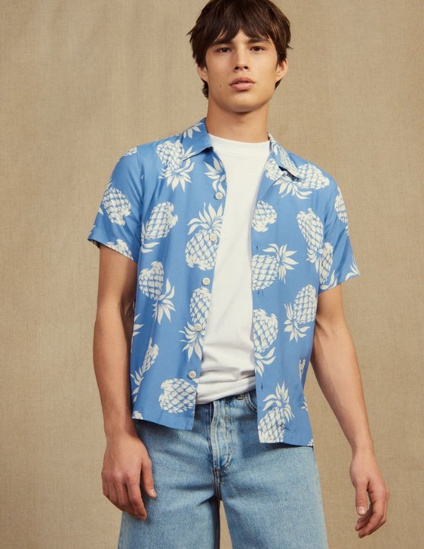 Hawaiian printed shirt