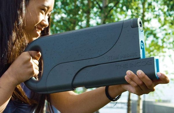 The Team Magnus Incog Water Gun - Powerful and Stealthy 1200CC Water Blaster with 32ft Reach