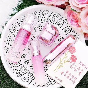With $75 White Lucent Collection @ Shiseido