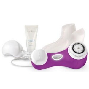 MIA 2 TWO SPEEDS FOR SMOOTH, RADIANT SKIN @ Clarisonic