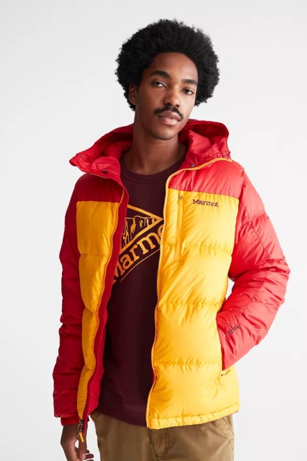 UO Exclusive Guides Down Hooded Puffer Jacket