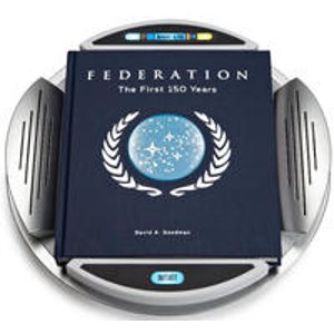 Star Trek Federation硬皮书加华丽发光台座