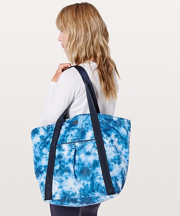 Live Free Tote | Women's Bags | lululemon athletica
