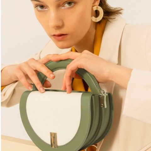 Circle 圆形斜挎包 芥绿