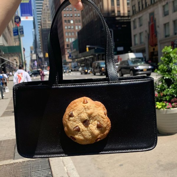 Black Cookie Top Handle Bag