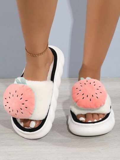 可爱草莓拖鞋