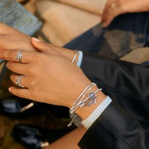 超后一天：PANDORA Jewelry 精美首饰促销 2020限量星星串珠$22