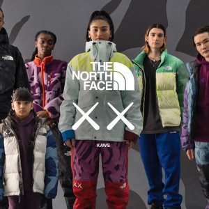 LN-CC The North Face x KAWS Sale