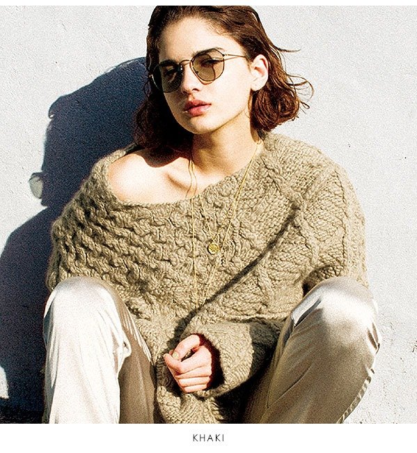 It is スナイデル SNIDEL 19 cable patchwork knit pullover Lady's tops long sleeves knit cable knit crew neck slit wool 100% vintage like swnt194060 in the fall and winter << targeted for a coupon >>