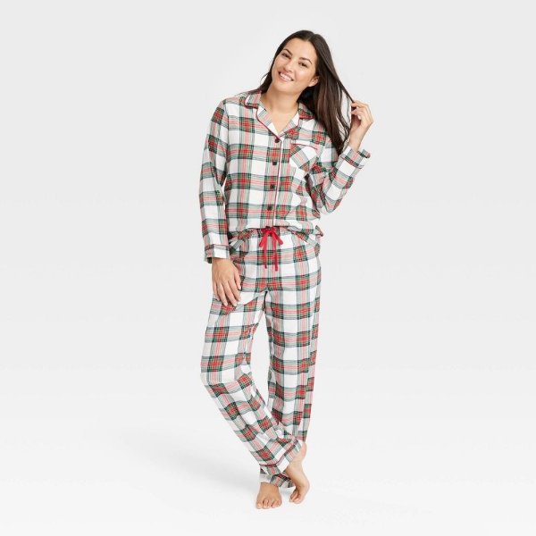 Family Pajamas Matching Women's Cotton Plaid Notched Pajamas Set