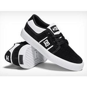 All Sale Items @ DC Shoes