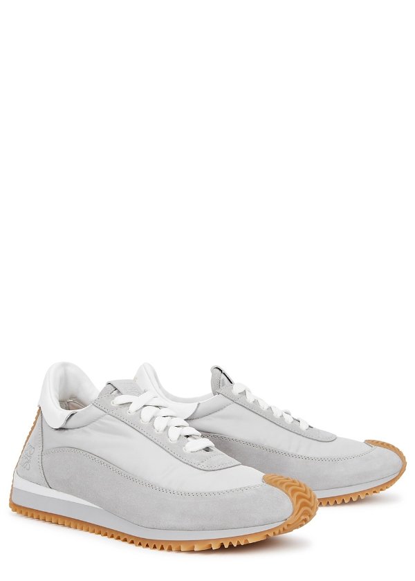 Wave light grey panelled sneakers