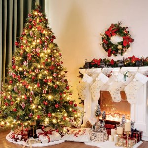 $119.9(原价$239.99)WBHome 6 英尺 云杉圣诞树 带300个LED 灯+76个松果