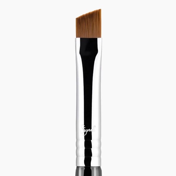 E68 Line Perfector™ Brush