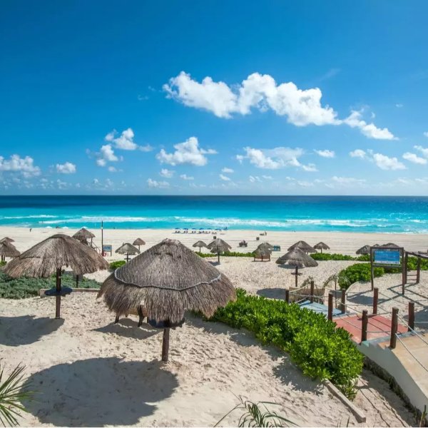 Merida & Cancun with Chichen Itza