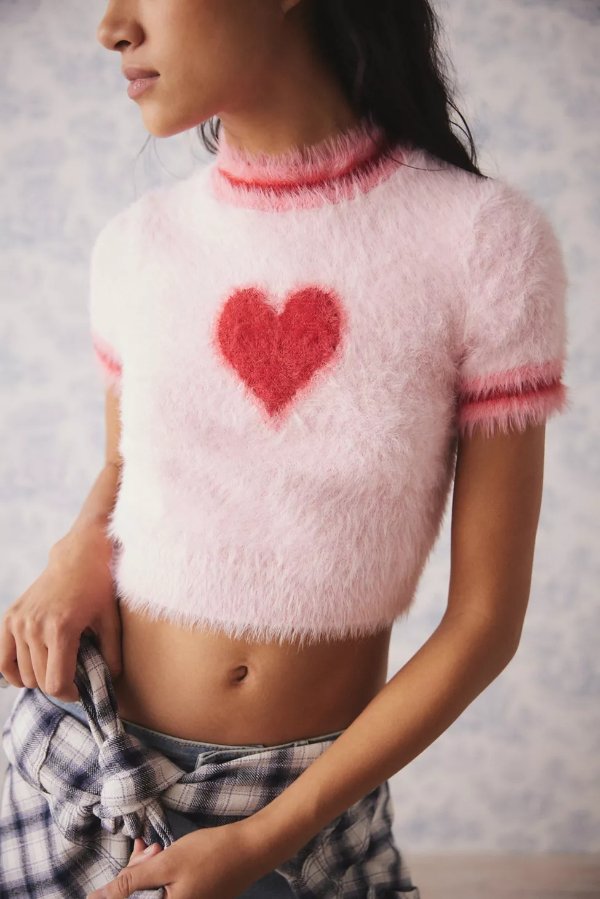 Amelia Fuzzy Short Sleeve Sweater