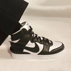 预告：AMBUSH x Nike Dunk High 球鞋超新配色即将发布