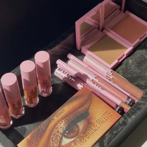 Up to 40% OffKylie Cosmetic Shop new to sale
