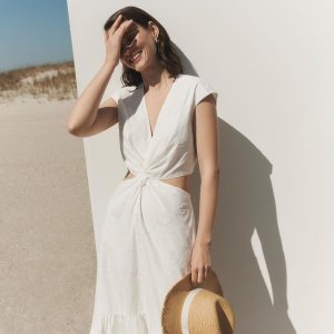 Up to 50% Off+Extra 25% OffClub Monaco Sale