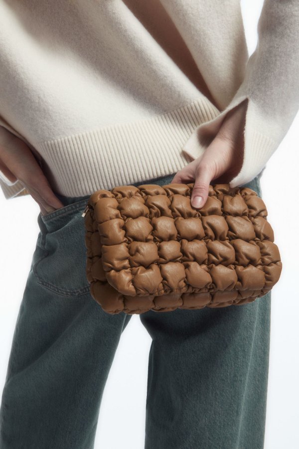 QUILTED CROSSBODY - LEATHER
