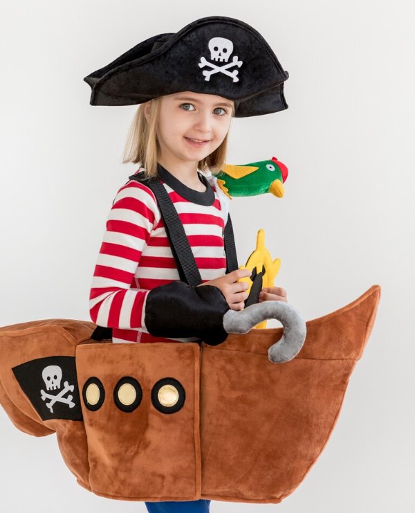 Wearable 3D Pirate Ship