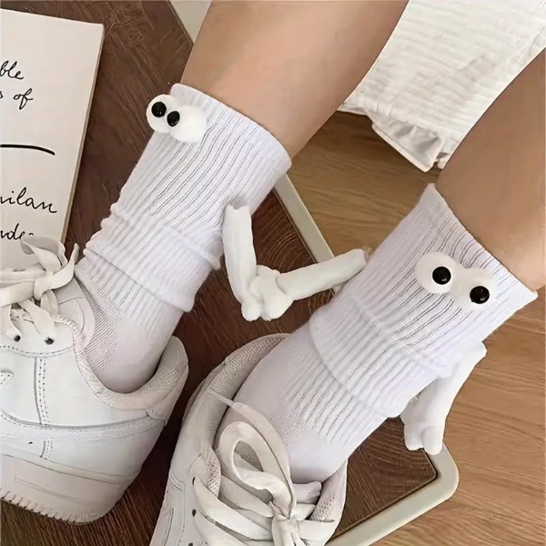 3 Pairs Spring And Summer New Style Unisex Cute Hand-holding Magnetic Socks, Comfortable And Breathable Casual Crew Socks