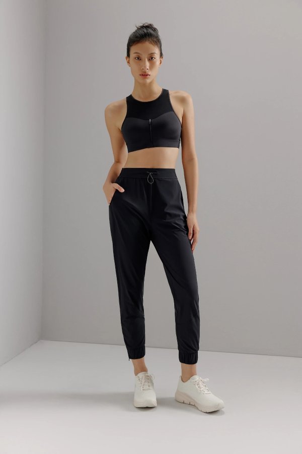 Active Cropped Jogging Pants