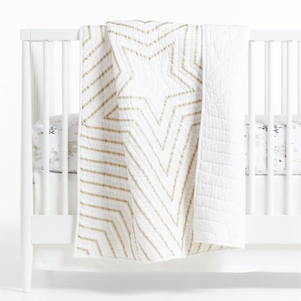 Gold Star Baby Crib Quilt | Crate & Kids
