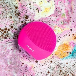 FOREO LUNA Facial Cleansing Device Sale