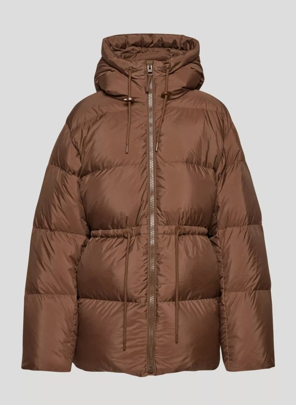 the chalet puffer