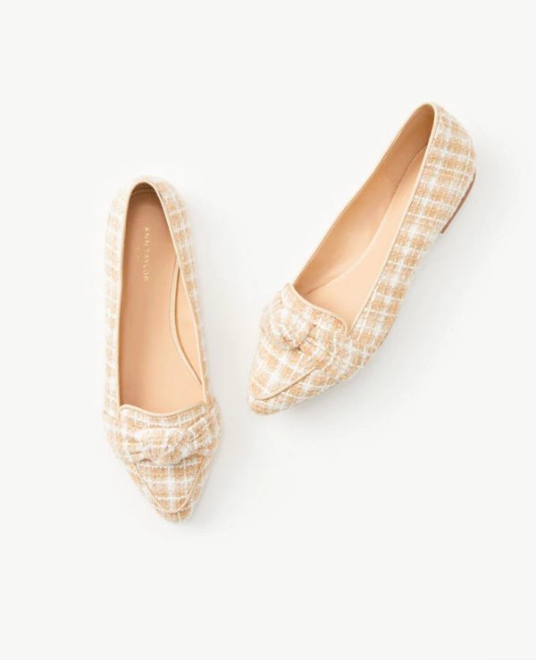 Knotted Pointy Toe Loafers