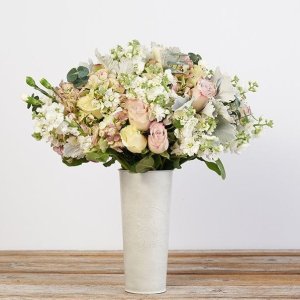 30% off + free shippingThe Bouqs  flowers subscribe and save