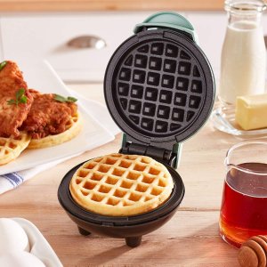 Dash DMW001CU Mini Maker Iron for Individual Waffles
