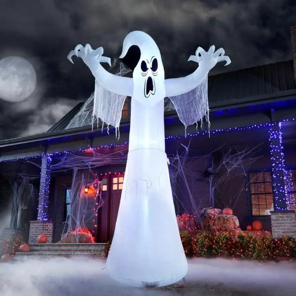 9 ft Haunting Ghost Halloween Inflatable