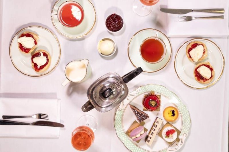 04-royal-albert-hall-afternoon-tea-london-conde-nast-traveller-18sep18-pr-chris-orange